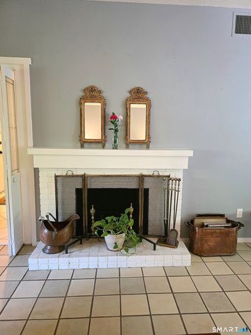 339 Heritage Village A, Southbury, CT 06488