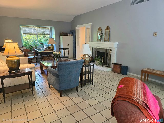 339 Heritage Village A, Southbury, CT 06488