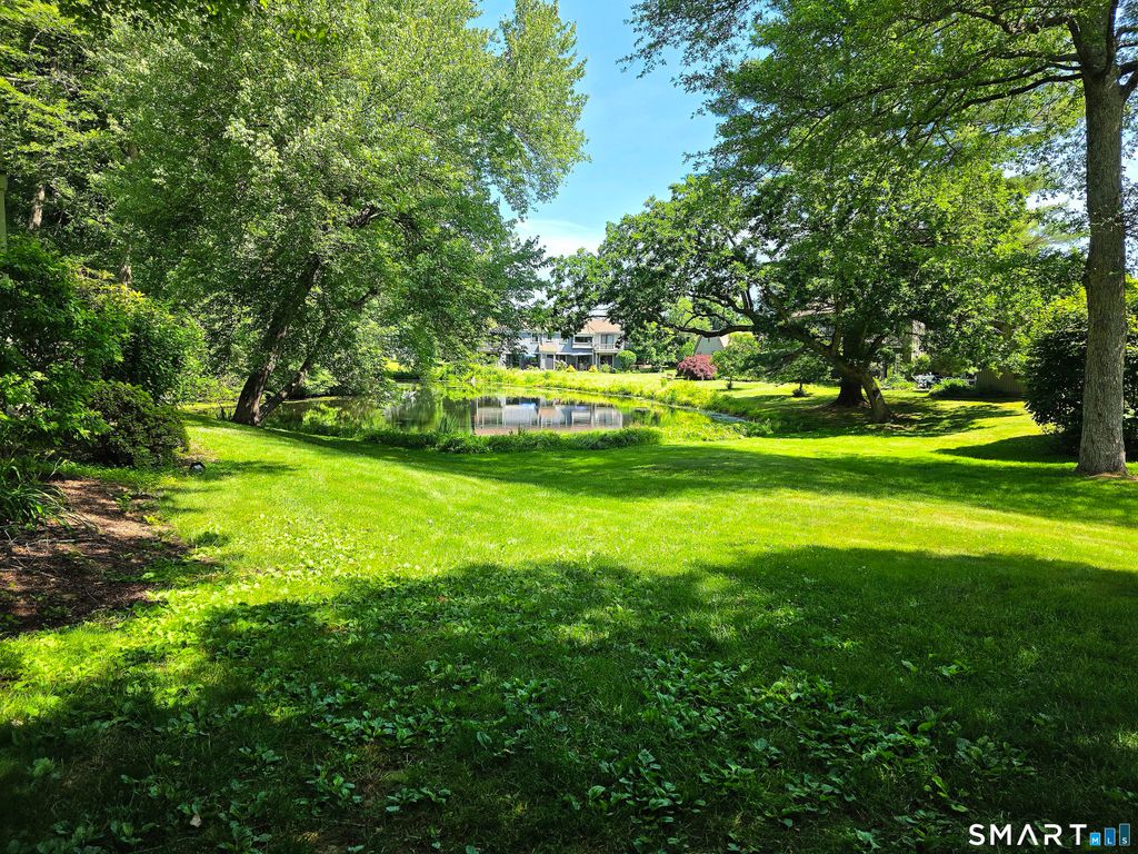 339 Heritage Village A, Southbury, CT 06488