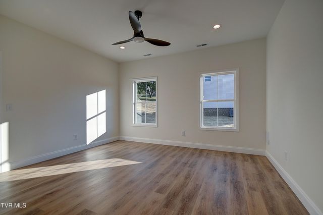 1904 Cherokee Road, Johnson City, TN 37604