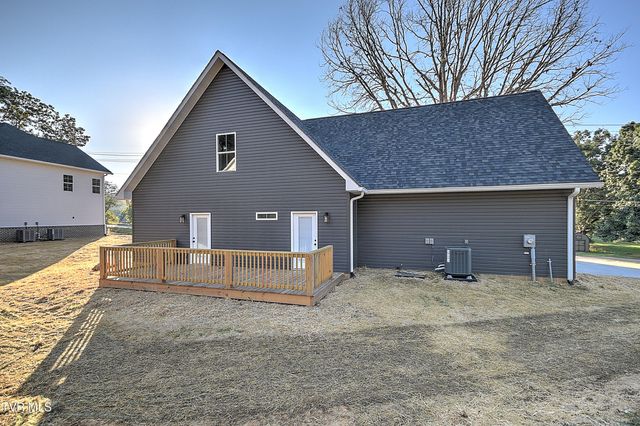 1904 Cherokee Road, Johnson City, TN 37604