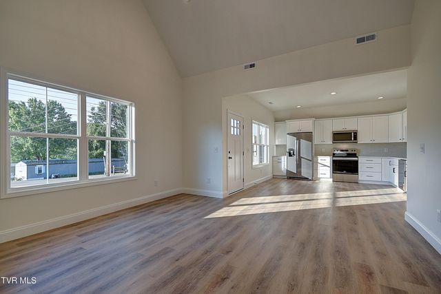 1904 Cherokee Road, Johnson City, TN 37604