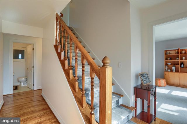 9421 CARLISLE RD, Dillsburg, PA 17019