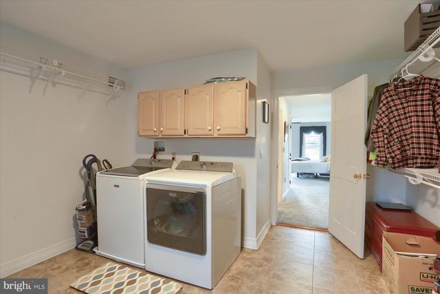 9421 CARLISLE RD, Dillsburg, PA 17019