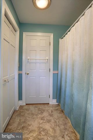 9421 CARLISLE RD, Dillsburg, PA 17019