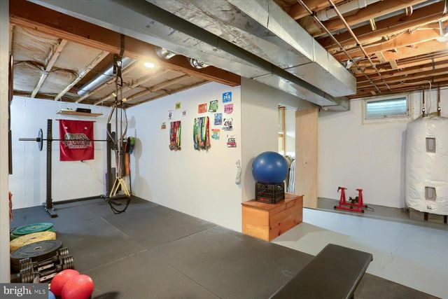 9421 CARLISLE RD, Dillsburg, PA 17019