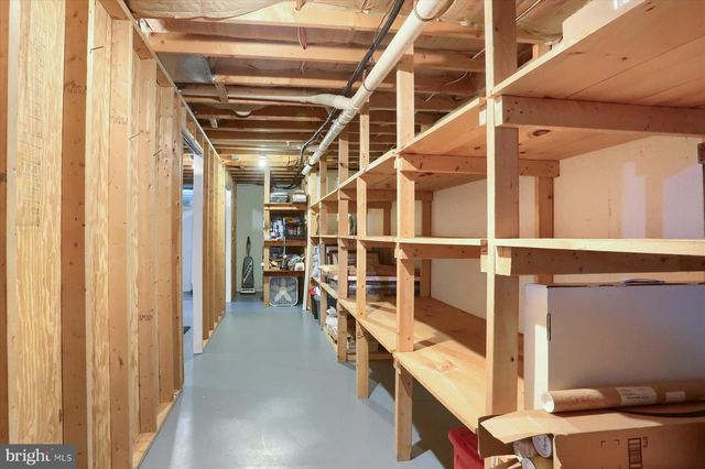 9421 CARLISLE RD, Dillsburg, PA 17019