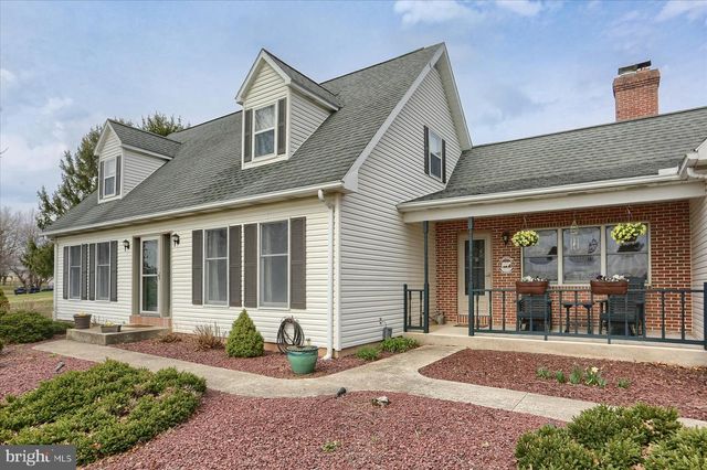 9421 CARLISLE RD, Dillsburg, PA 17019