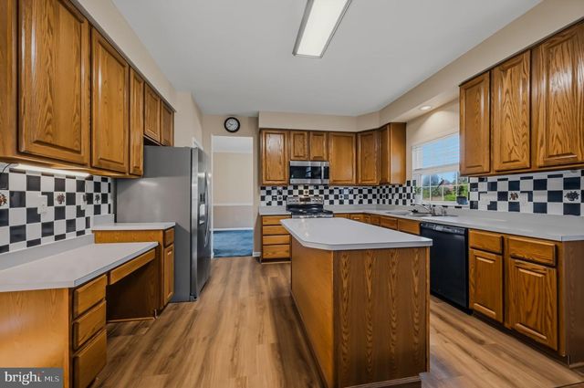 412 MAPLEWOOD DR, Middletown, DE 19709