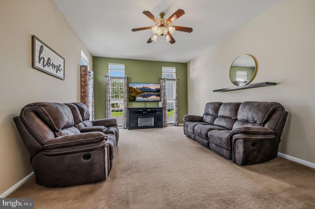 412 MAPLEWOOD DR, Middletown, DE 19709