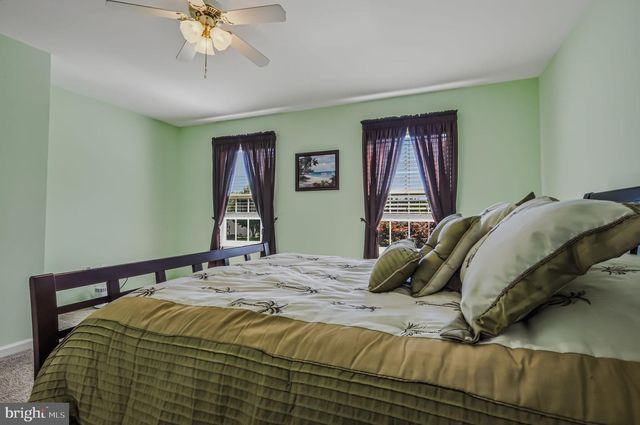412 MAPLEWOOD DR, Middletown, DE 19709