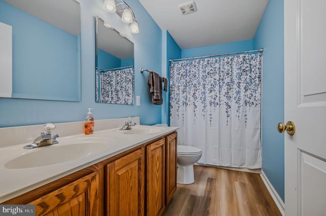 412 MAPLEWOOD DR, Middletown, DE 19709