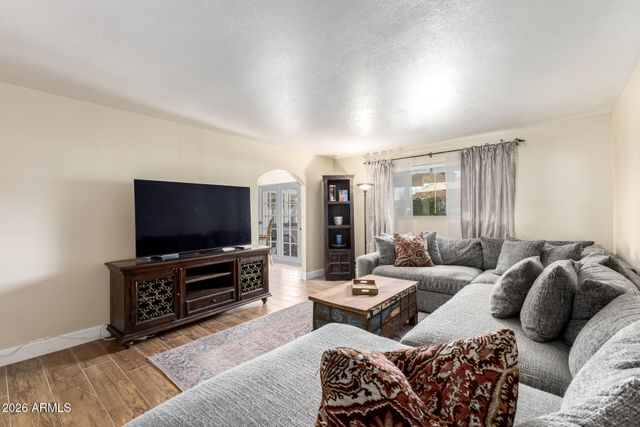 3126 N 42ND Street, Phoenix, AZ 85018