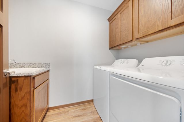 1334 E Aspen Drive, Saint Croix Falls, WI 54024
