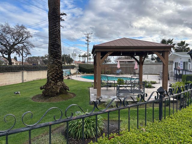 225 N Akers Street 121, Visalia, CA 93291