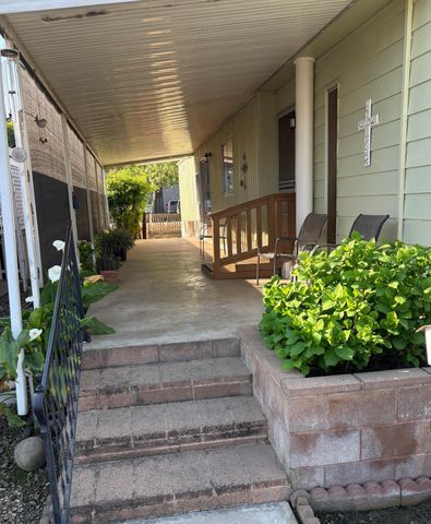 225 N Akers Street 121, Visalia, CA 93291