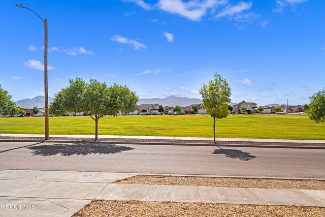 12148 CHERRY WOOD Lane, El Paso, TX 79934