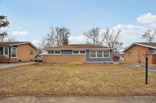 3120 Wilshire Avenue, Markham, IL 60428