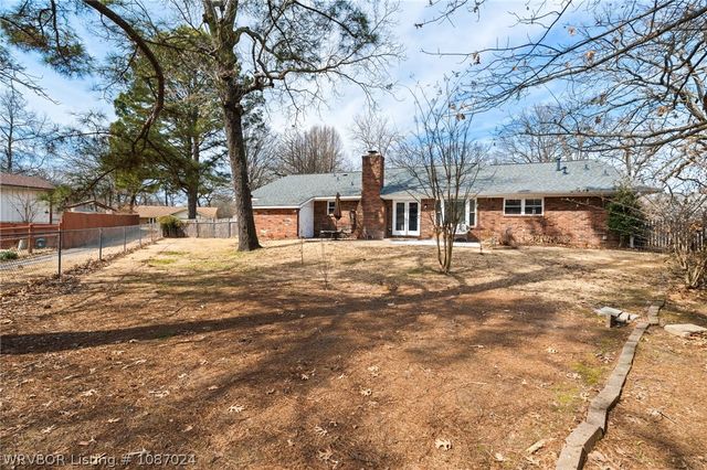 3211 Village Road, Fort Smith, AR 72903