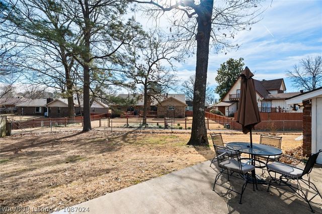 3211 Village Road, Fort Smith, AR 72903