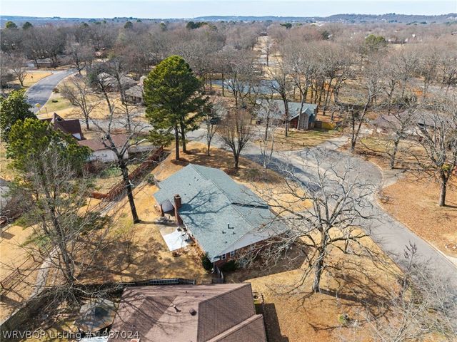 3211 Village Road, Fort Smith, AR 72903