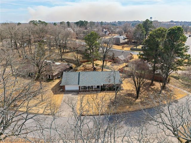 3211 Village Road, Fort Smith, AR 72903