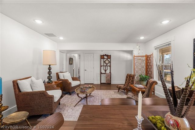 3211 Village Road, Fort Smith, AR 72903