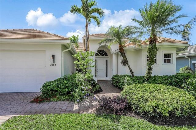 2862 Lone Pine LN, Naples, FL 34119
