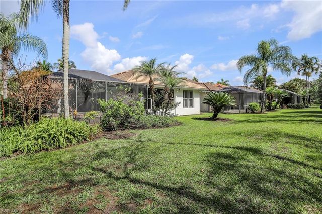 2862 Lone Pine LN, Naples, FL 34119