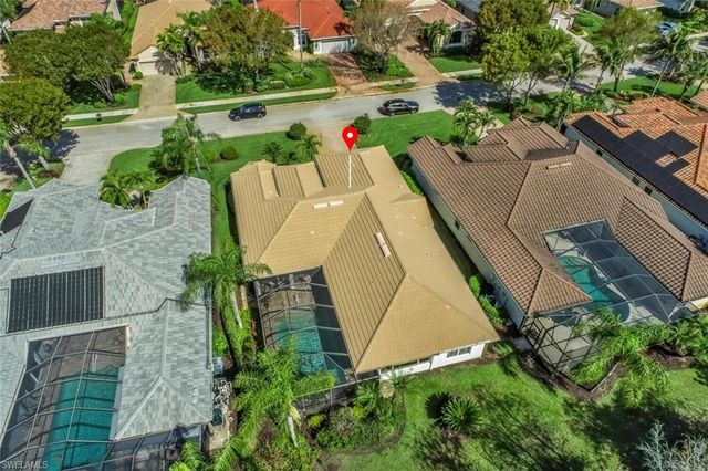 2862 Lone Pine LN, Naples, FL 34119