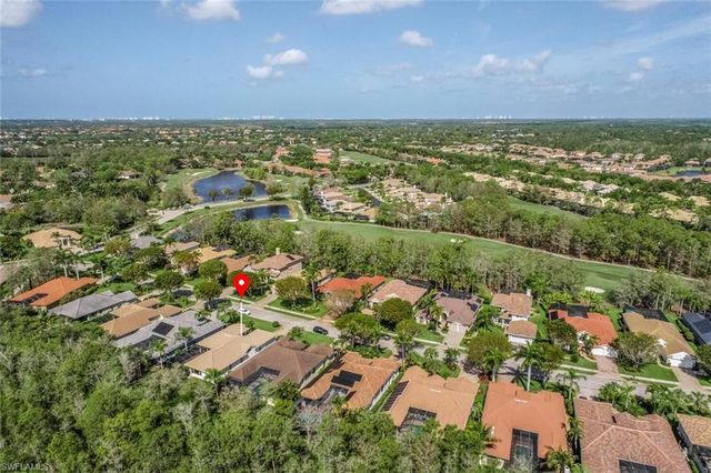 2862 Lone Pine LN, Naples, FL 34119