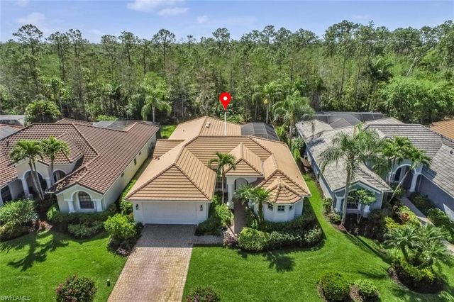 2862 Lone Pine LN, Naples, FL 34119