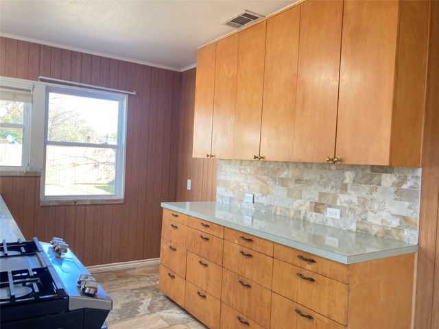 2109 Junius Street, Fort Worth, TX 76103