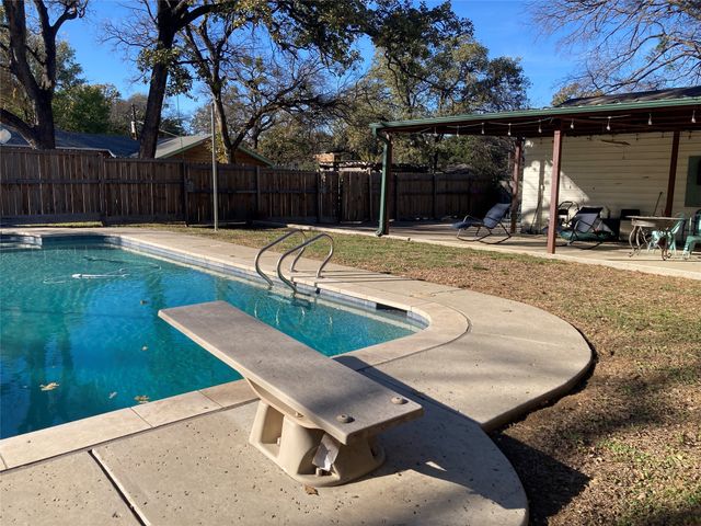 2109 Junius Street, Fort Worth, TX 76103