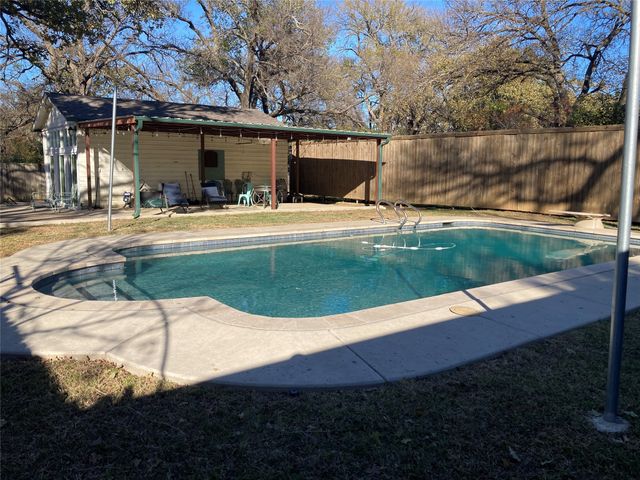 2109 Junius Street, Fort Worth, TX 76103