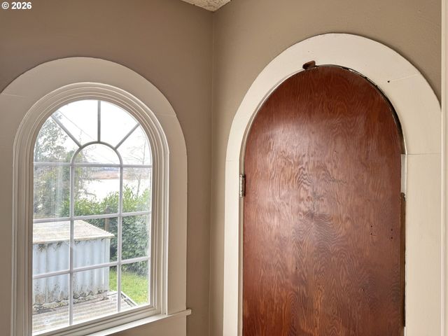 92747 HIGHWAY 202, Astoria, OR 97103