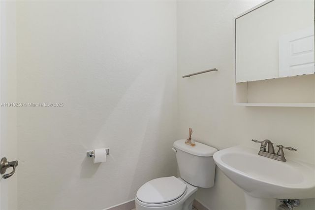 12566 SW 126th Ave, Miami, FL 33186