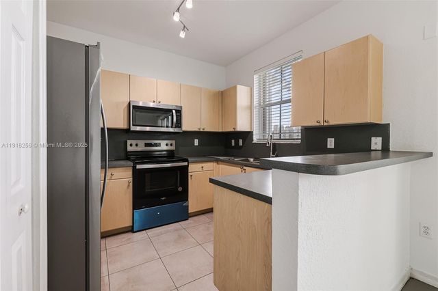 12566 SW 126th Ave, Miami, FL 33186