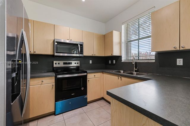 12566 SW 126th Ave, Miami, FL 33186