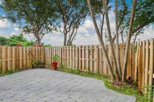 12566 SW 126th Ave, Miami, FL 33186