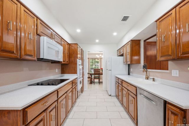 914 Arizona Ash, San Antonio, TX 78232
