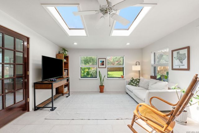914 Arizona Ash, San Antonio, TX 78232