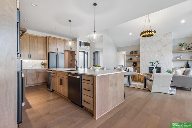 3538 S 210th Avenue, Elkhorn, NE 68022