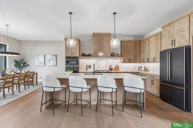 3538 S 210th Avenue, Elkhorn, NE 68022