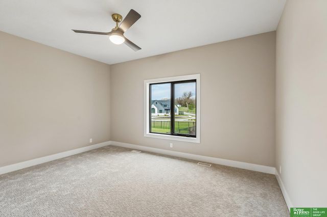 3538 S 210th Avenue, Elkhorn, NE 68022