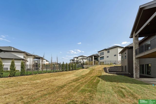 3538 S 210th Avenue, Elkhorn, NE 68022