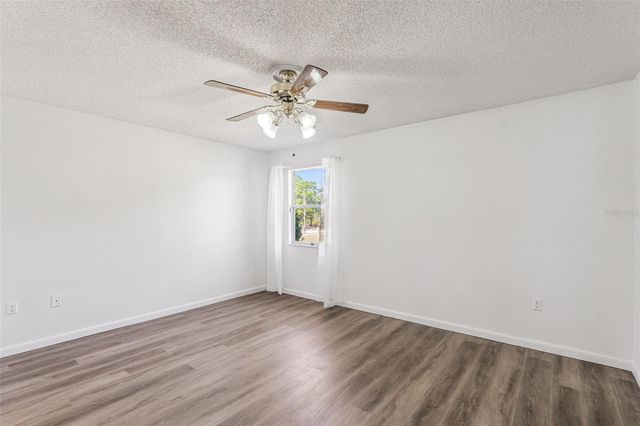 1409 NEW ABBEY AVENUE, Leesburg, FL 34788