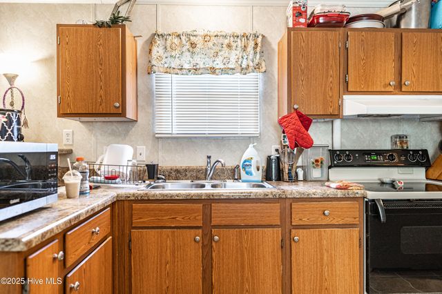 408 Wiregrass Road, Rockingham, NC 28379