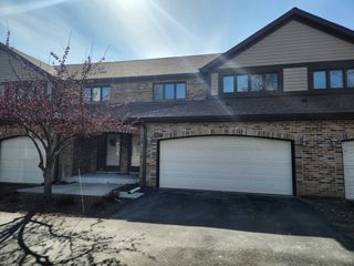 1835 Golf View Drive, Bartlett, IL 60103
