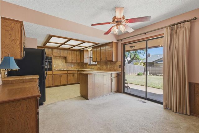 10036 Paisley Road, Yukon, OK 73099